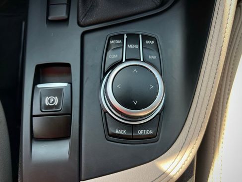 Used 2022 BMW X1 sDrive28i w/ Convenience Package image 58