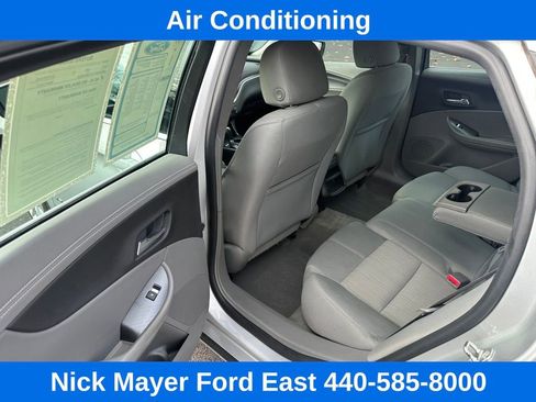 Used 2015 Chevrolet Impala LS w/ LS Convenience Package image 18
