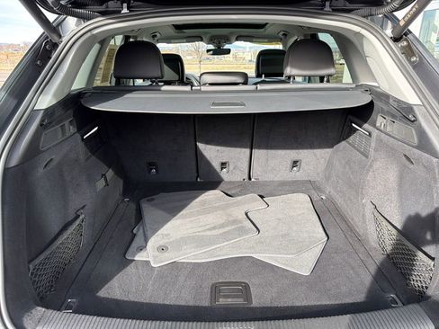 Used 2023 Audi Q5 2.0T Premium Plus w/ Premium Plus Package image 53