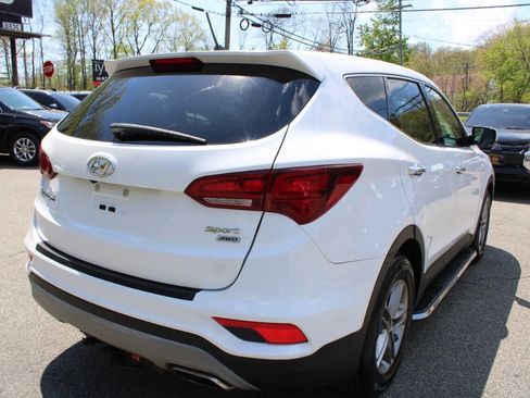 Used 2018 Hyundai Santa Fe Sport AWD/4WD image 8