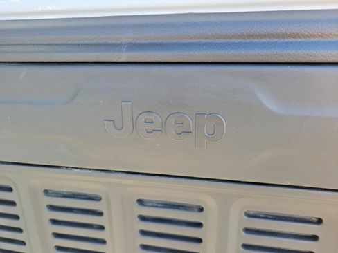 Used 2023 Jeep Wrangler Unlimited Sahara w/ Cold Weather Group image 12