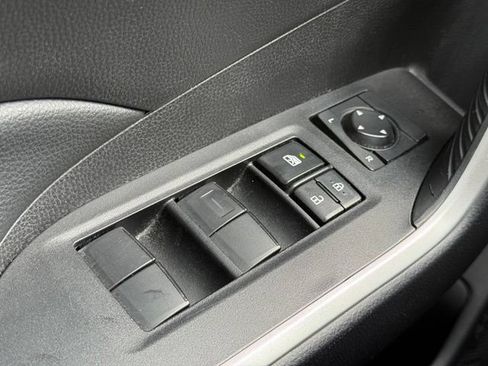 Used 2025 Toyota RAV4 LE FWD image 25