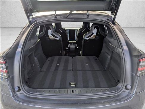 Used 2016 Tesla Model X 75D image 6