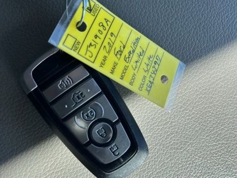 Used 2019 Ford Expedition Limited w/ Equipment Group 302A image 16