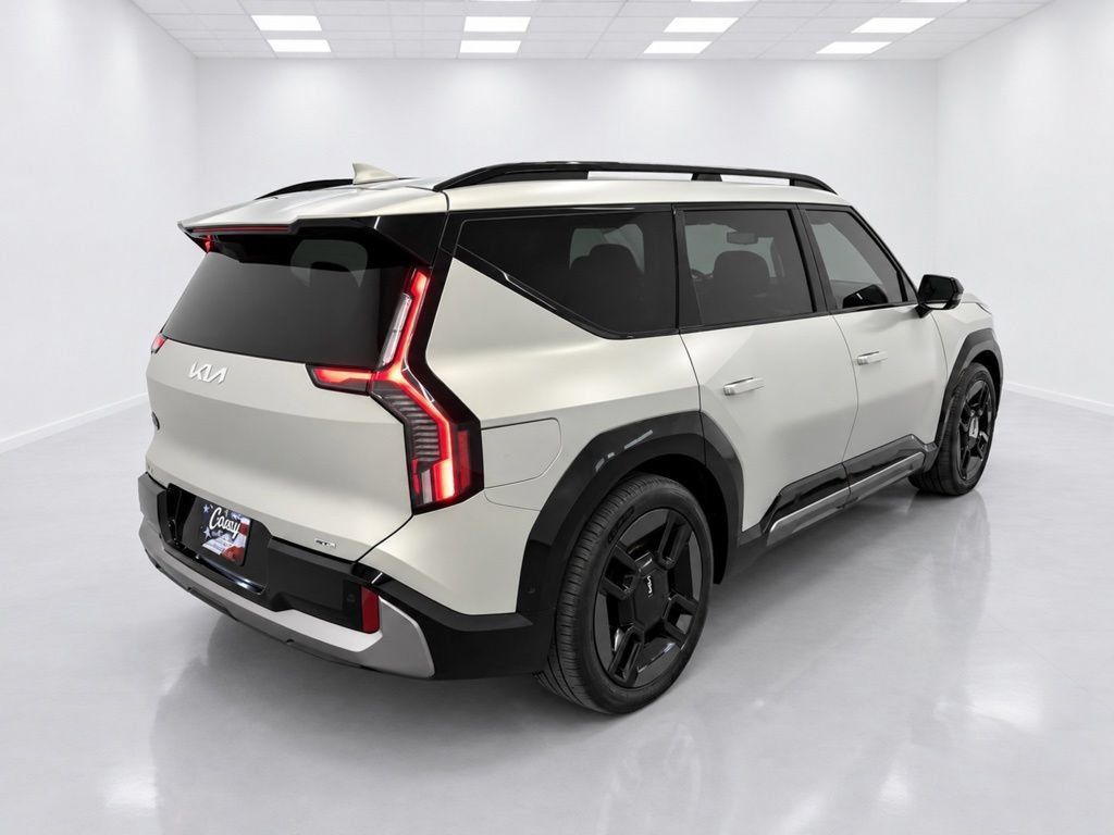 Used 2024 Kia EV9 GT-Line AWD/4WD image 7