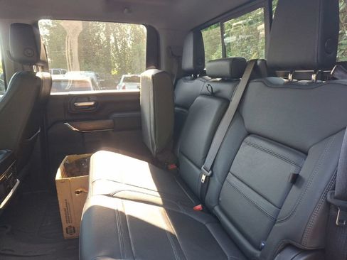 Used 2020 GMC Sierra 2500 Denali w/ Denali Ultimate Package AWD/4WD image 12