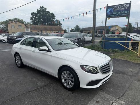 Used 2017 Mercedes-Benz E 300 4MATIC image 5