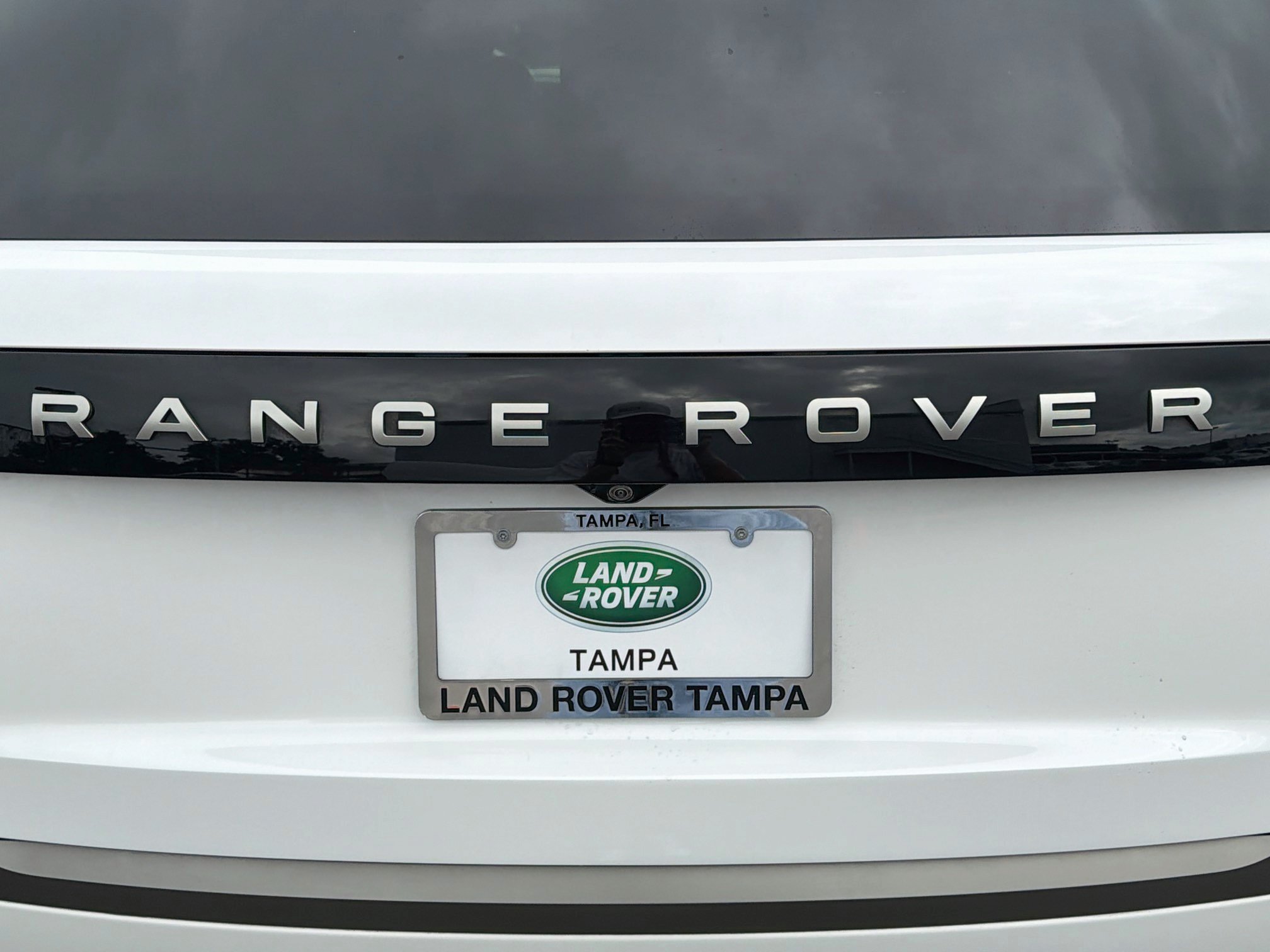 Used 2024 Land Rover Range Rover SE AWD/4WD image 11