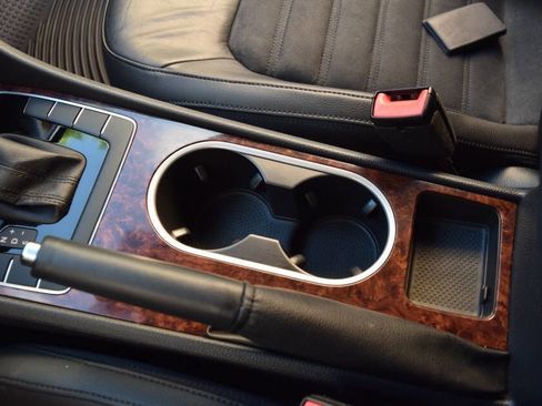 Used 2015 Volkswagen Passat TDI SEL Premium image 53