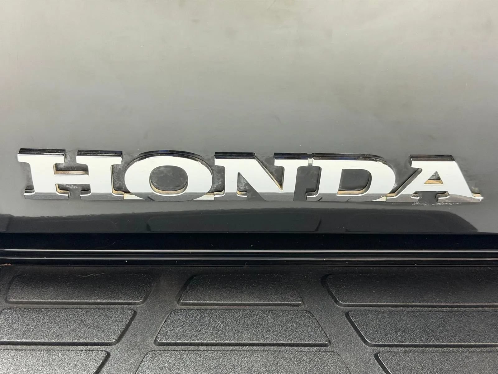 Used 2013 Honda Ridgeline RTL image 9