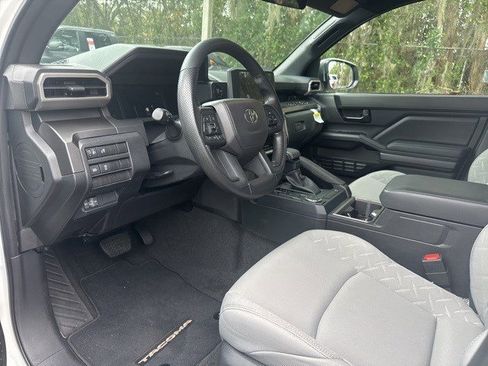 Certified 2025 Toyota Tacoma SR5 image 2