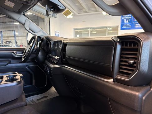 Used 2025 Chevrolet Silverado 2500 LT w/ Convenience Package AWD/4WD image 30