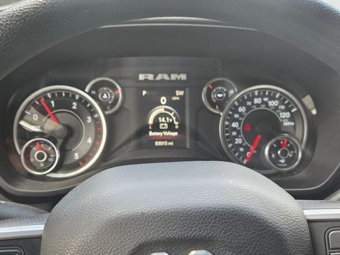 Used 2022 RAM 2500 Big Horn AWD/4WD image 15
