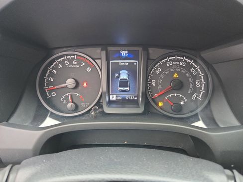 Used 2023 Toyota Tacoma SR image 19