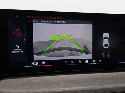 Certified 2025 BMW i4 xDrive40i w/ Premium Package image 20