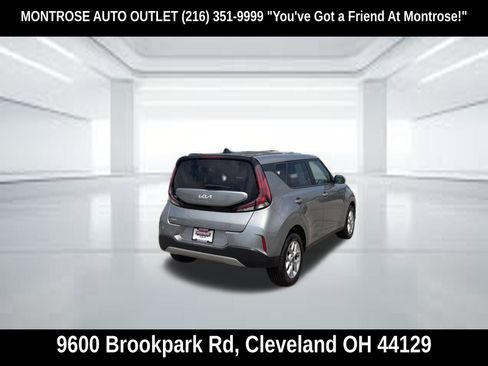 Used 2024 Kia Soul LX w/ Option Group 015 FWD image 8