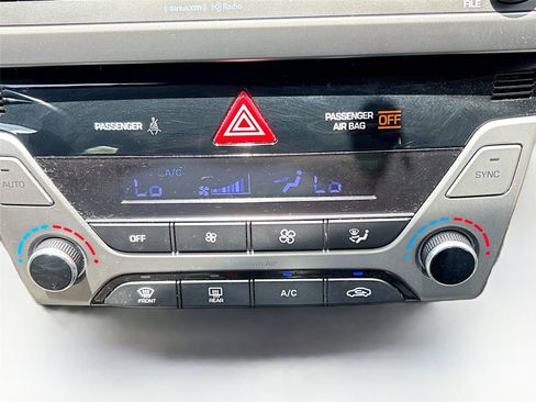Used 2017 Hyundai Elantra SE w/ SE A/T Tech Package 03 FWD image 15