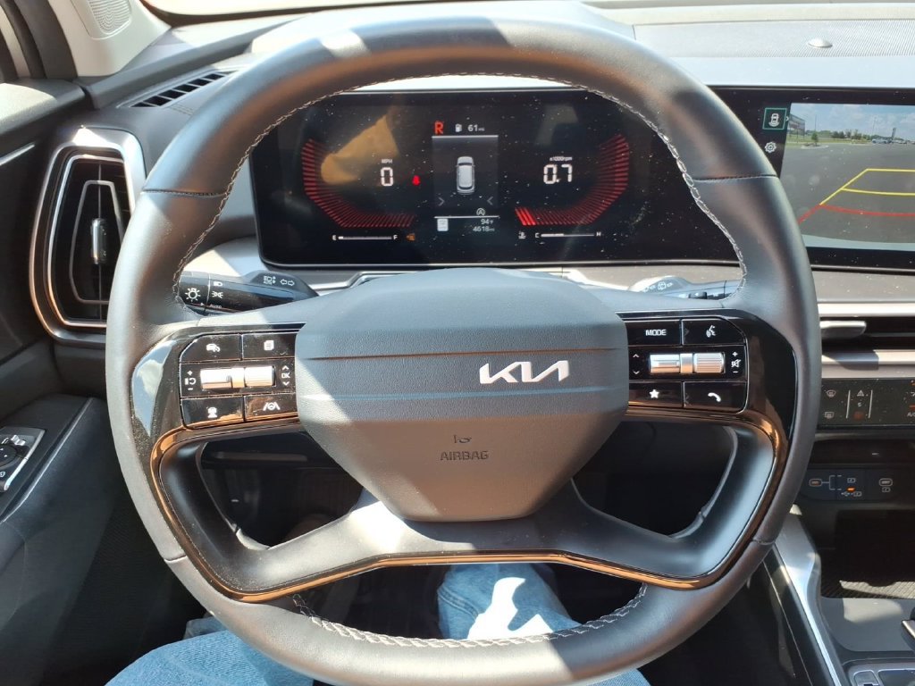 Used 2026 Kia Sorento LX FWD image 22