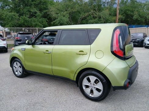 Used 2016 Kia Soul image 5