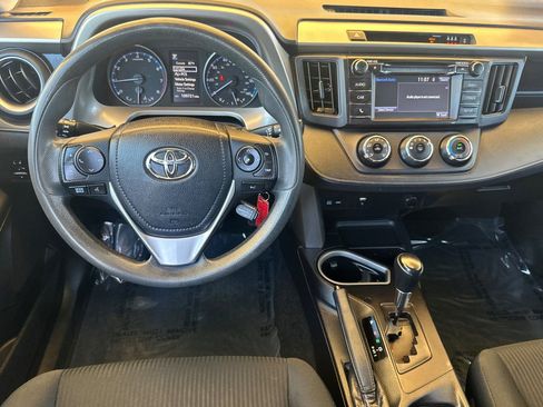 Used 2018 Toyota RAV4 LE w/ All Weather Liner Package FWD image 16