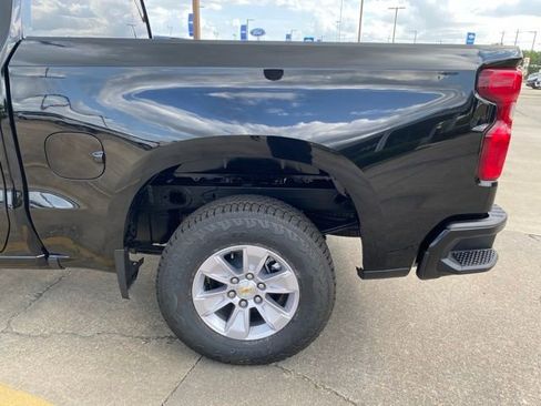 New 2026 Chevrolet Silverado 1500 W/T w/ Work Truck Package RWD image 9