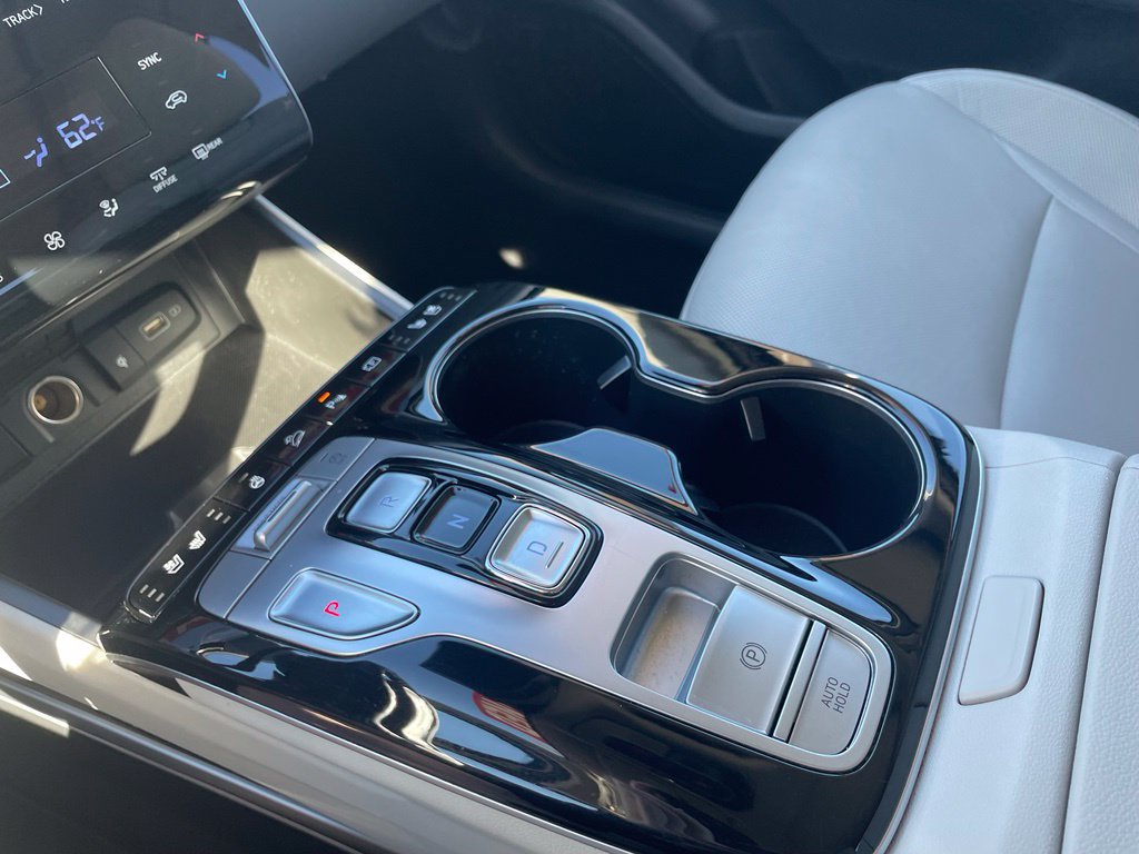 Certified 2022 Hyundai Tucson Limited FWD image 22