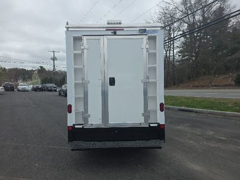 New 2026 Ford Transit 350 AWD image 8