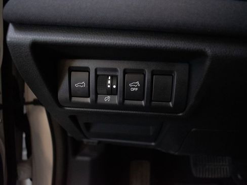 Used 2024 Subaru Outback Premium w/ Popular Package #1A AWD/4WD image 19