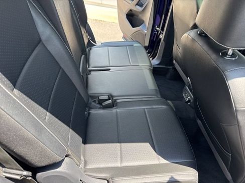 Used 2021 Volkswagen Tiguan SE w/ Panoramic Sunroof Package FWD image 25