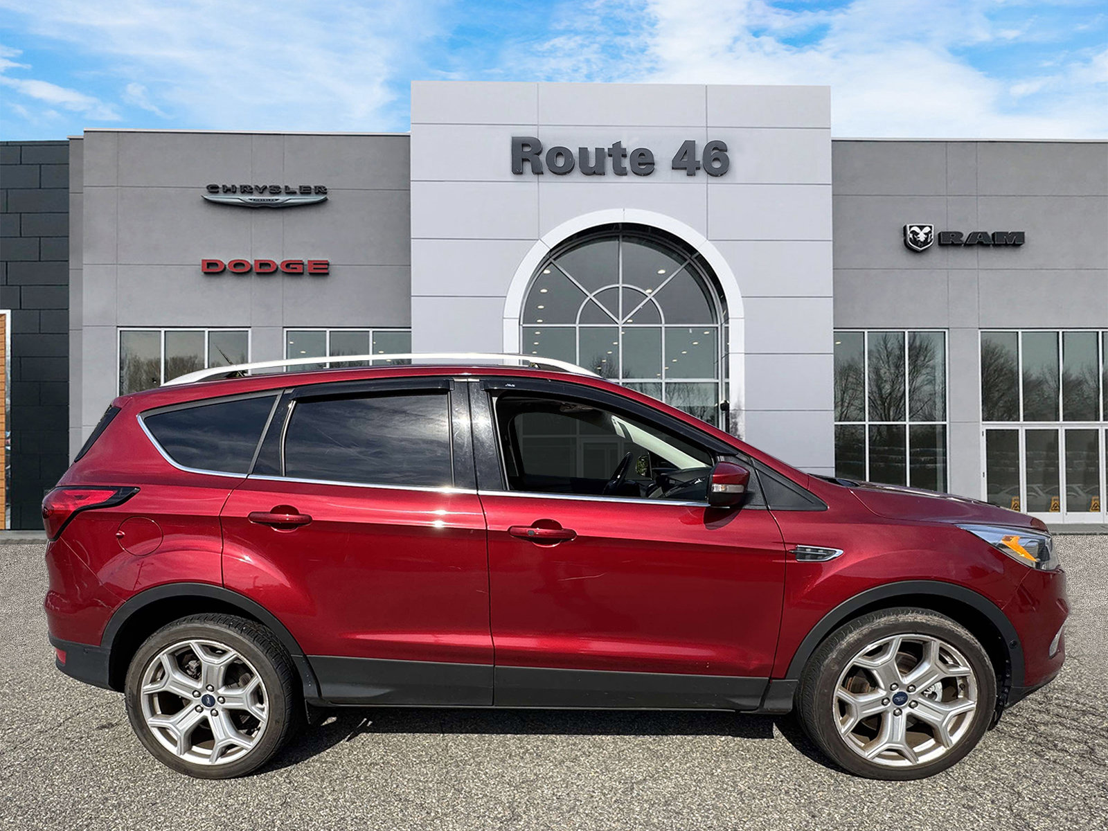 Used 2019 Ford Escape Titanium AWD/4WD image 6
