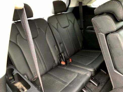 Used 2022 Kia Sorento S w/ Panoramic Sunroof Package image 34