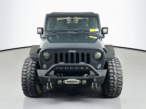 Used 2017 Jeep Wrangler Sport w/ Quick Order Package 24S AWD/4WD image 2