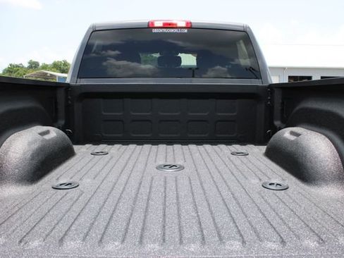 Used 2024 RAM 2500 Big Horn w/ Night Edition AWD/4WD image 10