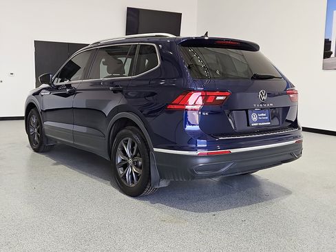 Certified 2023 Volkswagen Tiguan SE w/ Panoramic Sunroof Package FWD image 2