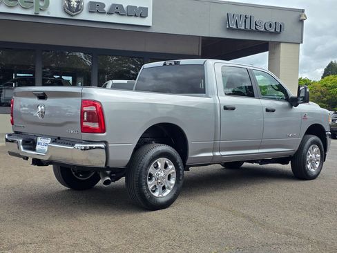 Used 2023 RAM 2500 Big Horn w/ Level 1 Equipment Group AWD/4WD image 31
