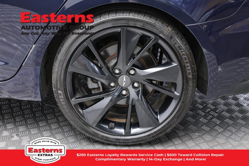 Used 2023 Genesis G70 2.0T w/ Sport Prestige Package AWD/4WD image 9