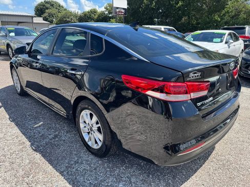 Used 2018 Kia Optima LX FWD image 6