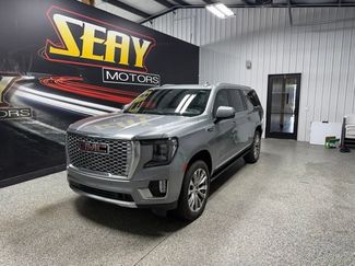Used 2023 GMC Yukon XL Denali w/ Denali Reserve Package AWD/4WD video 1