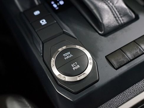 Certified 2025 Toyota Tacoma SR5 RWD image 24