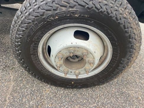 Used 2021 Ford F350 XL w/ Power Equipment Group image 10