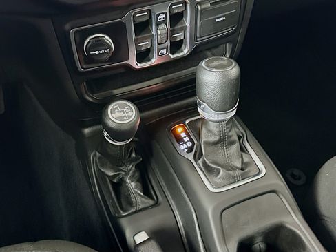 Used 2023 Jeep Wrangler Unlimited w/ 8.4" Radio Group AWD/4WD image 24