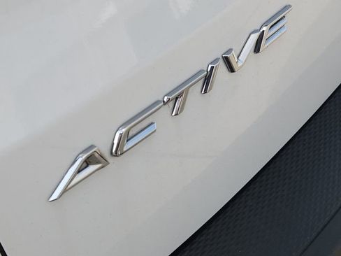Used 2023 Ford Escape Active FWD image 12