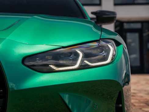 Used 2022 BMW M4 xDrive Competition w/ Executive Package AWD/4WD image 10