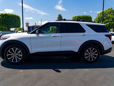 Used 2021 Ford Explorer ST w/ Equipment Group 401A AWD/4WD image 14