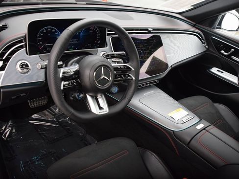 Used 2026 Mercedes-Benz E 53 AMG 4MATIC Sedan image 20