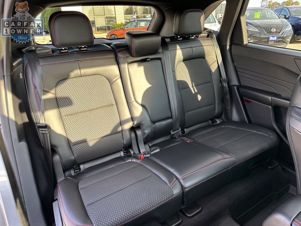 Used 2023 Ford Escape ST-Line w/ Tech Pack #1 AWD/4WD image 16