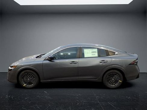 Certified 2026 Nissan Sentra SV w/ SV Convenience Package FWD image 6