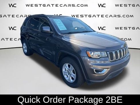 Used 2017 Jeep Grand Cherokee Laredo w/ Quick Order Package 2BE RWD image 4
