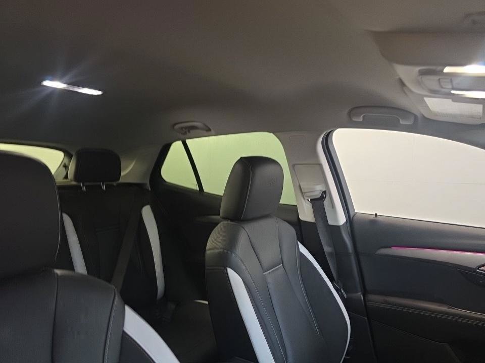 Used 2025 Buick Envision Sport Touring AWD/4WD image 14