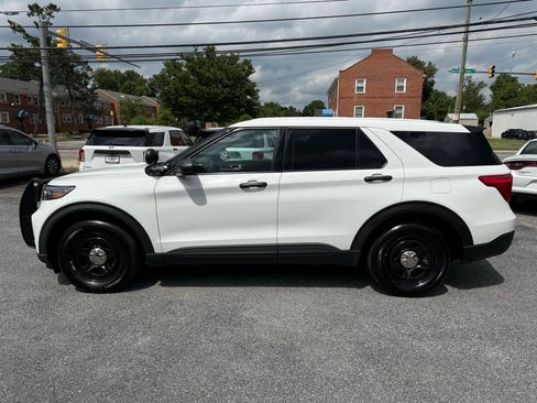 Used 2021 Ford Explorer 4WD Police Interceptor image 5